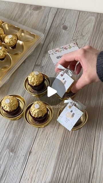 Rubbia on Instagram: "Chocolate Wedding Favours   #chocolatefavors #fyp #wedding #weddingday #weddingfavors #weddinginspiration #ideas #favors #partyfavors #ferrerorocher #personalised #gifts #minitreats #byrubbia #london #instadaily #instamood #giveaway" Chocolate Favours Wedding, Ferrero Rocher Wedding Favors, Chocolate Giveaways Ideas, Ferrero Rocher Favors, Wedding Giveaways Ideas Philippines, Diy Party Favors For Adults, Wedding Giveaways Ideas Souvenirs, Ferrero Rocher Gift Ideas, 50th Wedding Anniversary Favors