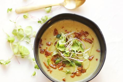 Potato And Leak Soup, Sweet Potato Leek Soup, Japanese Sweet Potatoes, Japanese Potato, Leeks Soup Recipes, Vegetarian Soups, Clean Eating Soup, Sweet Potato Soup Recipes, Japanese Sweet Potato