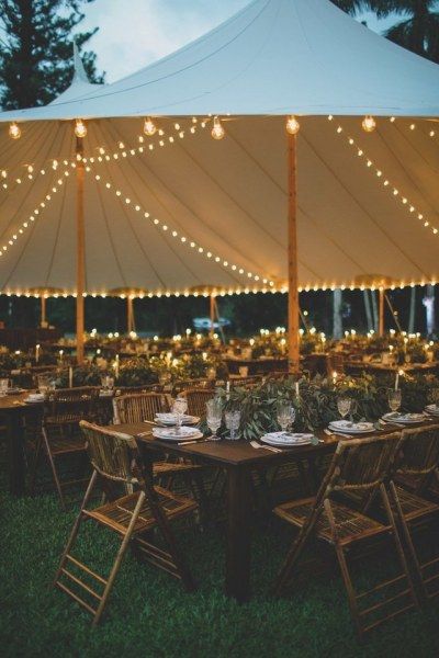 Wedding Tent Ideas, Wedding Tent Lighting, Outdoor Tent Wedding, Tent Ideas, Backyard Reception, Deco Champetre, Tent Decorations, Tent Reception, Tent Lighting