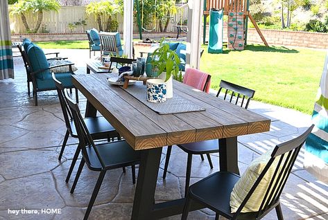 Outdoor Dining Table For 8-10, Patio Dining Table Decor, Round Dining Table Decor, Backyard Dining, Modern Outdoor Table, Dining Tables And Chairs, Dining Room Updates, Modern Outdoor Dining, Round Dining Table Modern