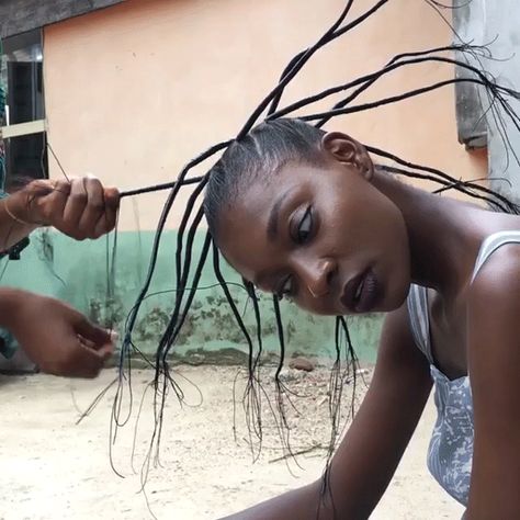 African Threading Irun Kiko Tutorials by Designer Busayo Olupona #HairBraids101 Black Women Cornrows, African Threading, Half Braided Hairstyles, Women Cornrows, Hair Threading, Cornrows Braids For Black Women, Braided Hairstyles For Black Women Cornrows, Cameron Diaz, Braids For Black Women