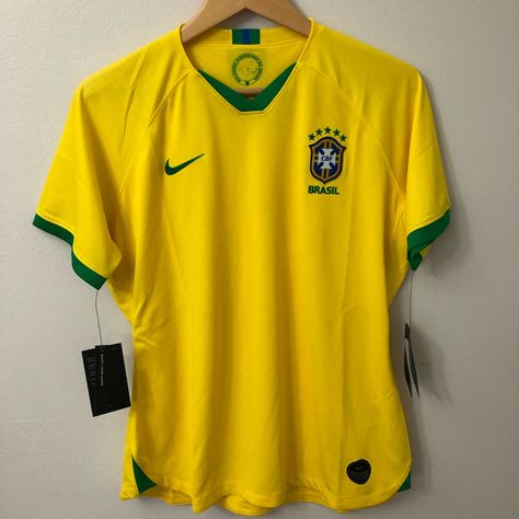 New Nike Women’s Brazil Soccer Team Yellow Size Xl Breathe Slim Fit Championship Jersey Exclusive $90 Size: Xl Color: Yellow Materials: 100% Recycled Polyster Measurements: Chest: 22in Waist: 20in Length: 27in Brazilian Jersey, Brazil Soccer Team, Brazil Jersey, Brazil T Shirt, Brazil Soccer, Yellow Jersey, Soccer Shirts, Soccer Team, Christmas Wishlist