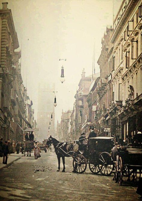 Edwardian England Aesthetic, Europe 1800s Aesthetic, Victorian New York Aesthetic, Old Fashioned Pictures, Victorian Age Art, Edwardian London Aesthetic, 1800 Century Aesthetic, London 1900 Aesthetic, Paris 1800 Aesthetic