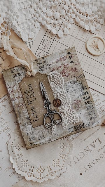 Vintage Junk Journal Ideas, Embellishments Ideas, Scrapbook Paper Projects, Handmade Journals Diy, Scrapbook Embellishments Diy, Vintage Bookmarks, Diy Journal Books, Embellishment Diy, Scrap Album