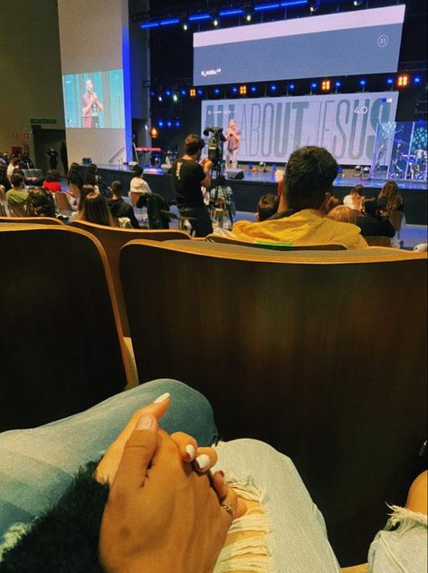 Church Relationship Goals, Church With Boyfriend, Church Couple Aesthetic, Godly Marriage Aesthetic, Couple At Church, Christian Couple Aesthetic, Church Couple, Church Date, Christ Centered Relationship