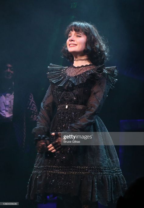 Beetlejuice The Musical Lydia Deetz Elizabeth Teeter, Lydia Deetz Costume Musical, Elizabeth Teeter Lydia, Lydia Beetlejuice Musical, Lydia Deetz Musical, Lydia Deetz Outfit, Lydia Beetlejuice Costume, Lydia Outfits, Lydia Cosplay