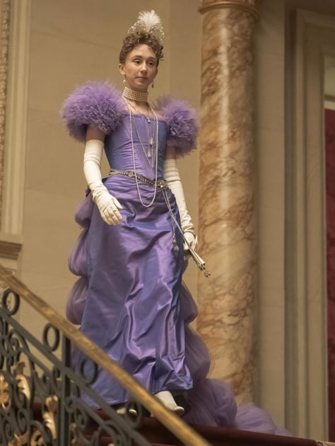 The Gilded Age Costumes, The Gilded Age Fashion, Gilded Age Fashion, Victorian Outfit, High Low Ball Gown, Taissa Farmiga, Vintage Ball Gowns, Victorian Life, The Gilded Age