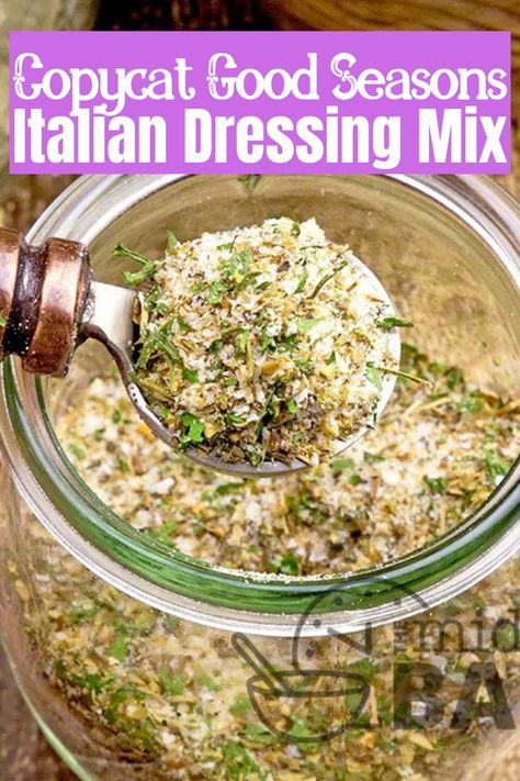 See how easy it is to make Italian dressing mix. This good seasons seasoning mix is a very easy flavoring to make using dried herbs Dry Italian Seasoning Mix Recipe, Copycat Good Seasons Italian Dressing Mix Recipe, Seasoning For Salads, Homemade Dry Italian Dressing Seasoning, Italian Dry Dressing Recipe, Diy Dry Italian Dressing, Dried Italian Seasoning, Italian Dressing Seasoning Mix Recipe, Diy Italian Dressing Packet