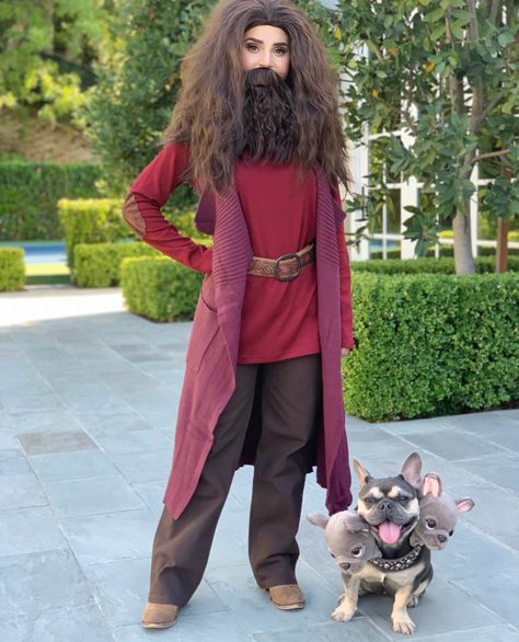 Harry Potter Fluffy Dog Costume, Hagrid Halloween Costume, Harry Potter Group Costumes, Hermione Granger Halloween Costume, Hermione Granger Halloween, Harry Potter Dog Costume, Hagrid Costume, Harry Potter Mom, Harry Potter Fancy Dress