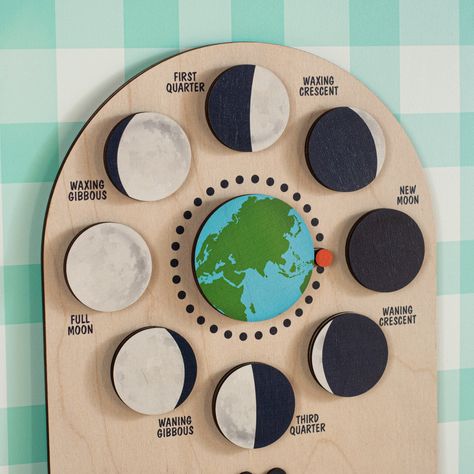 Wooden Moon, Kids Learning Toys, Moon Phase Calendar, Lunar Moon, Lunar Phases, Wooden Toys For Toddlers, Montessori Educational Toys, Moon Calendar, Lunar Phase