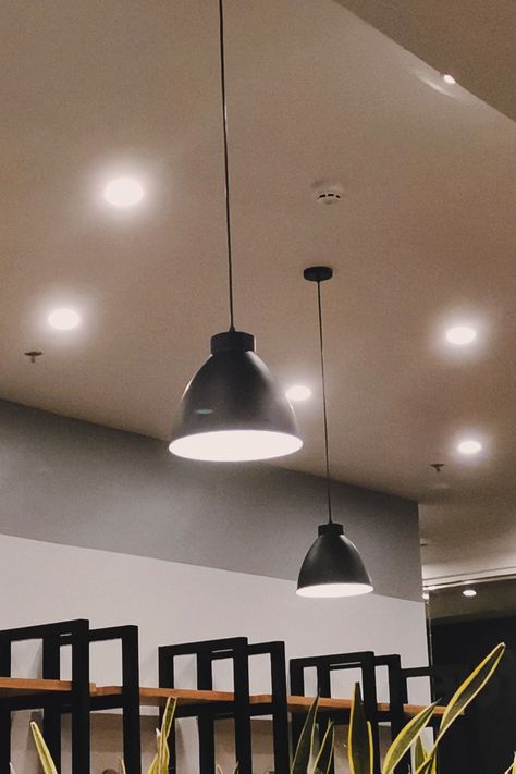 gray pinlight, gray gradient painted wall Fluorescent Lamp, Hanging Lamp, Hanging Lights, A Coffee, Bookstore, Coffee Shop, Pendant Light, Family Guy, Ceiling