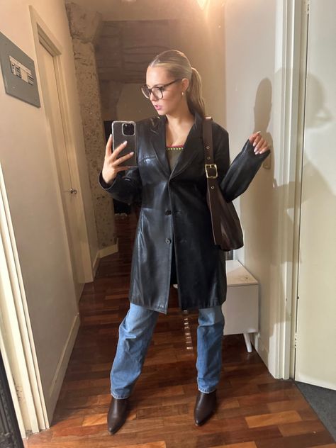 leather coat | jacket | mirror selfie | boots | outfit | pose | aesthetic | inspo | ideas | glasses | jeans | trendy | Outfit Pose, Jeans Trendy, Leather Coat Jacket, Boots Outfit, Leather Coat, Coats Jackets, Mirror Selfie, Mirror, Boots