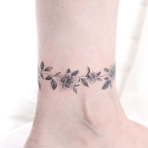 Pin on Tattoo Rose Ankle Tattoos For Women Wrap Around, Ankle Tatoos Woman, Charm Anklet Tattoo, Tattoos Pulseras, Wrap Around Ankle Tattoos, Anklet Tattoos For Women, Ankle Band Tattoo, Wrap Around Wrist Tattoos, Ankle Tattoo For Girl