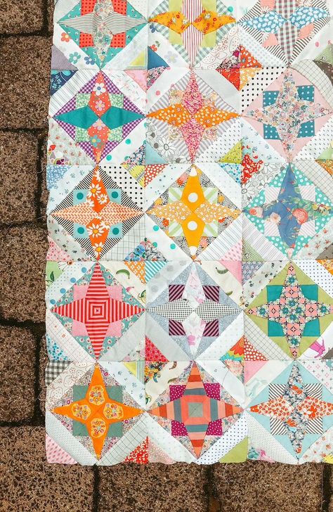 Kismet Kiss Quilt PDF Patchwork Quilt Pattern Hand Piecing - Etsy Hand Pieced Quilts Patterns, Quilt Squares Ideas, Four Point Star, Kaffe Quilts, Patchwork Quilting Designs, Hand Piecing, Acrylic Templates, Crazy Quilts Patterns, Jen Kingwell