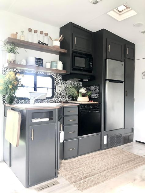 Black White Grey Camper Interior, Camper Black Cabinets, Black And Grey Camper Interior, Dark Camper Interior, Grey Camper Interior, Moody Rv Interior, Rv Renovation Ideas, Camper Upgrades, Camper Renovations