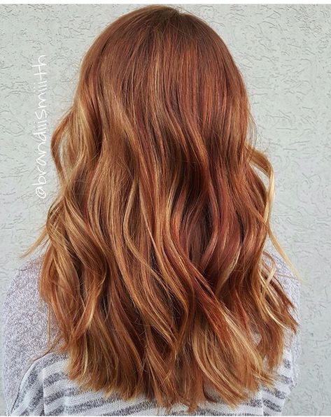 Red balayage Red Head Highlights, Red Head With Highlights, Lowlights For Redheads, Red Head Balayage, Redhead Highlights, Red Hair With Blonde Highlights, Red Balayage Hair, Auburn Balayage, Red Ombre Hair