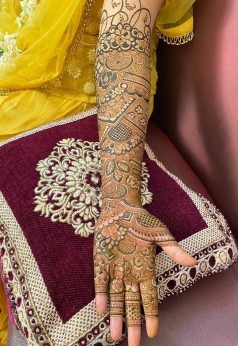 Full Hand Henna, Simple Henna Designs Hand, Mehndi Video, Mehandhi Designs, Indian Mehndi, Intense Quotes, Khafif Mehndi Design, Bridal Mehandi, Legs Mehndi Design