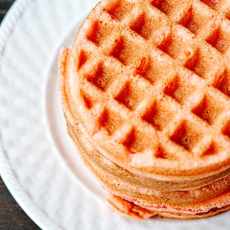 Indulge in the sweet delight of homemade strawberry cake mix waffles with our easy-to-use Dash Mini Waffle Maker. Transforming a classic cake mix into crispy, golden waffles has never been more fun or delicious. Cake Mix Waffles, Dash Mini Waffle Maker, Homemade Strawberry Cake, Mini Waffle Maker, Strawberry Cake Mix, Classic Cake, Sweet Delights, Angel Food Cake, Waffle Maker