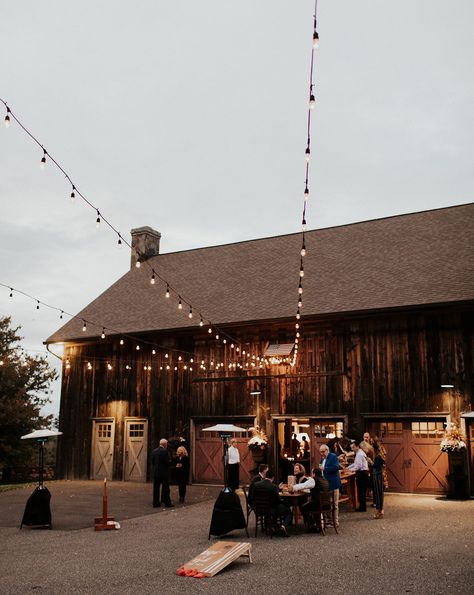 Wedding Reveal | Our Cozy Fall Barn Rehearsal Dinner | Katie's Bliss Campfire Rehearsal Dinner, Rehearsal Dinner Ideas, Bbq Rehearsal Dinner, Wedding Reveal, Dinner Fall, Rehearsal Dinner Looks, Country Club Style, Wedding Foto, Renewal Wedding