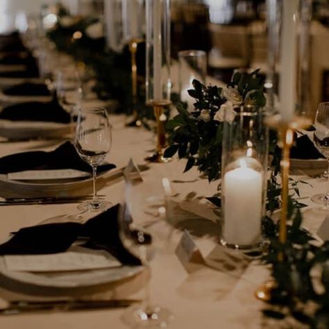 Black, White, Green, and Gold Chicago Wedding Aesthetic, Minimal Chic Wedding, Wedding Urban Chic, Urban Chic Wedding, Edinburgh London, Wedding Scotland, Wedding Urban, Blue Tuxedo, Wedding Reception Backdrop