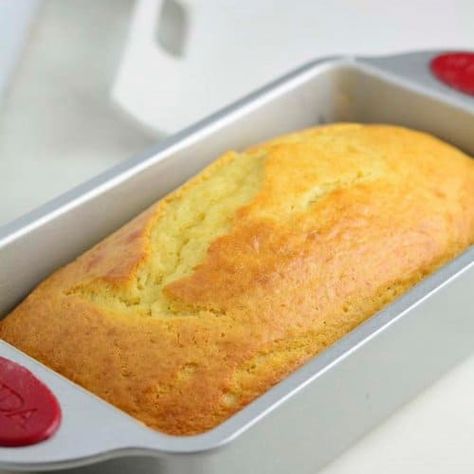 Lemon Yogurt Cake - How to make French Yoghurt Cake - Chef Lola's Kitchen Recipe For Lemon Cake, Lemon Yogurt Cake Recipe, Easy Lemon Bread, Lemon Yogurt Cake, Milk Bread Recipe, Trinidad Recipes, Quick Cake, Yoghurt Cake, Lemon Bread