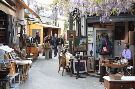 an outside view from the flea market in st ouen Paris Lookbook, Paris Neighborhoods, Country Home Magazine, Paris Markets, Shanty Town, Paris 2023, My French Country Home, Paris Flea Markets, Romantic Paris