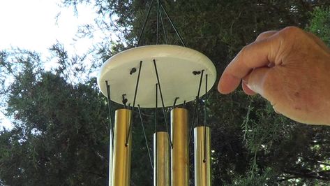 Learn how to restring your old and damaged wind chimes in simple steps for hearing the melodious sound once again. Get a new string and take out the old one. Wind Chimes Sound, Wind Chime Parts, Large Wind Chimes, Make Wind Chimes, Aluminum Awnings, Wind Chimes Homemade, Types Of Knots, Diy Plastic Bottle, Wood Repair