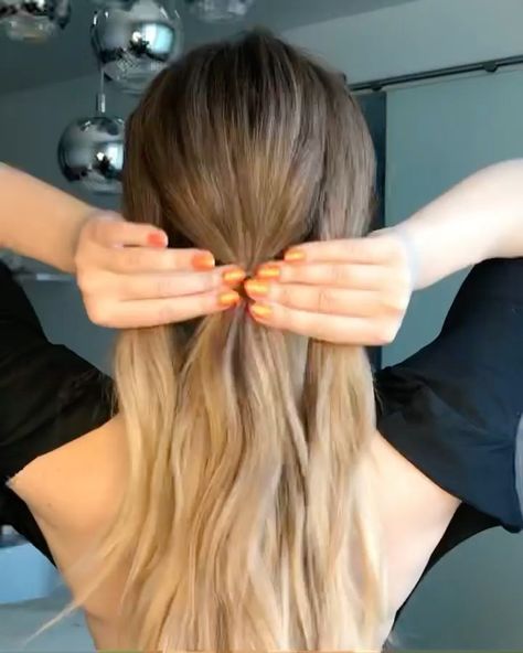 Holiday Party Hair, Easy Hair Updos, Updos For Medium Length Hair, Easy Hairstyle, Peinados Fáciles Para Cabello Corto, Hair Tutorials For Medium Hair, Amazing Hair, Holiday Hairstyles, Everyday Hairstyles