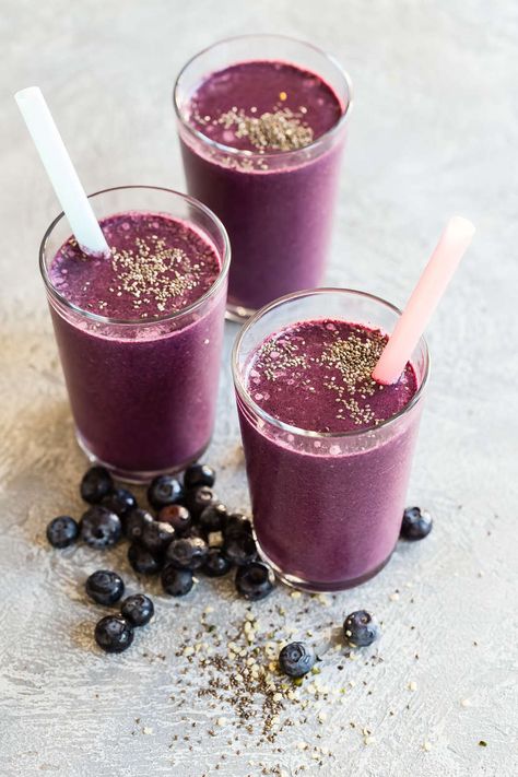 Blueberry Chia Smoothie | Weelicious Chia Smoothie, Blackberry Smoothie, Coconut Milk Smoothie, Smoothies Recipes, Blueberry Juice, Smoothie Packs, Smoothies For Kids, Kids Healthy, Blueberries Smoothie