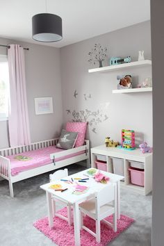 Discipline Positive, Toddler Bedroom Girl, Big Girl Bedrooms, Toddler Girl Room, Baby Rosa, Toddler Rooms, Girl Bedroom Designs, Toddler Bedrooms