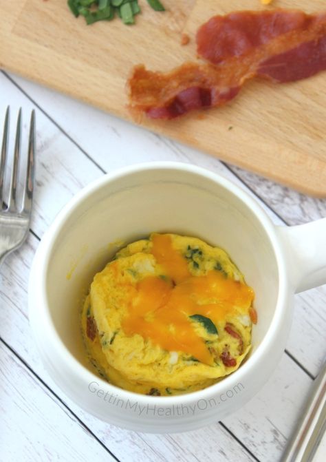 Omelet in a Mug Easy Omelet, Cheesy Ham, Microwave Eggs, Gourmet Breakfast, Ham And Eggs, Chopped Spinach, In A Mug, Omelet, How To Cook Eggs