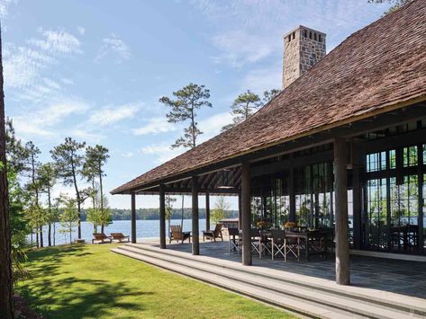 This Alabama Retreat Is a Stunning Modern Gem – Frederic Magazine Jeffrey Dungan, Mountain Cabins, Getting Outside, Kaare Klint, Martin House, Vintage Dining Chairs, Exposed Wood, Architectural Details, Window Frames