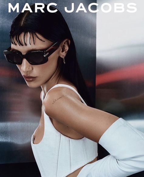 Bella Hadid Photoshoot, Futuristic Photoshoot, Bella Hadid Pictures, Marc Jacobs Eyewear, Y2k Photoshoot, Eyewear Campaign, Harley Weir, Isabella Hadid, Bella Hadid Style