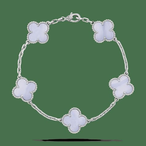 Vintage Alhambra Bracelet, Alhambra Bracelet, Van Cleef & Arpels, Clover Bracelet, Van Cleef And Arpels, Daughter Jewelry, White Bracelets, Shell Bracelet, Van Cleef Arpels