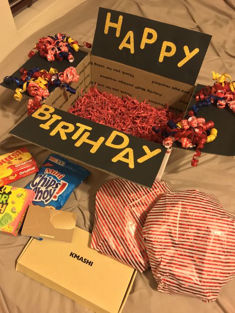 Birthday Box Ideas For Brother, 20th Bday Gift Ideas For Boyfriend, 22nd Birthday Gift Ideas For Boyfriend, Friends 18th Birthday Gift Ideas, Birthday Gifts For Brother From Sister Diy Basket Ideas, What Is Birthday, Birthday Care Packages, Creeper Minecraft, Birthday Gifts For Boyfriend Diy