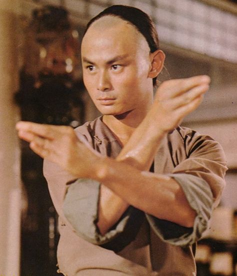 Fu For Thought on Instagram: “Gordon Liu in Clan of the White Lotus (1980) . . #clanofthewhitelotus #fistofthewhitelotus #gordonliu #laukarleung #shawbrothers #lolieh…” Gordon Liu, Martial Arts Club, Martial Arts Film, The White Lotus, Shaolin Monks, Brothers Movie, Kung Fu Martial Arts, Shaolin Kung Fu, Martial Arts Movies