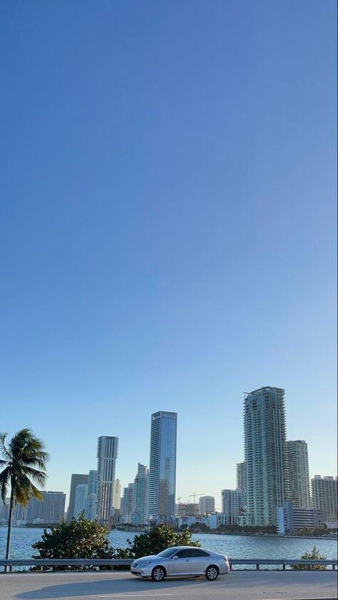 Downtown Miami Aesthetic, Brickell Aesthetic, Miami Aesthetic Beach, American Life Aesthetic, Miami Aesthetic Wallpaper, Edgewater Miami, Miami Beach Aesthetic, Florida Wallpaper, Miami Holiday