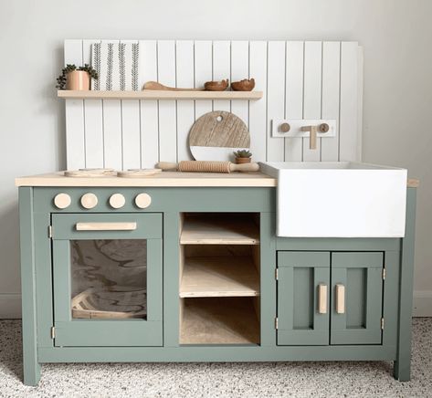 Play Kitchen Plans, Play Kitchen Diy, Diy Kids Kitchen, Ikea Play Kitchen, Toddler Kitchen, Wooden Play Kitchen, Play Kitchens, Kids Play Kitchen, Dream Kitchens Design