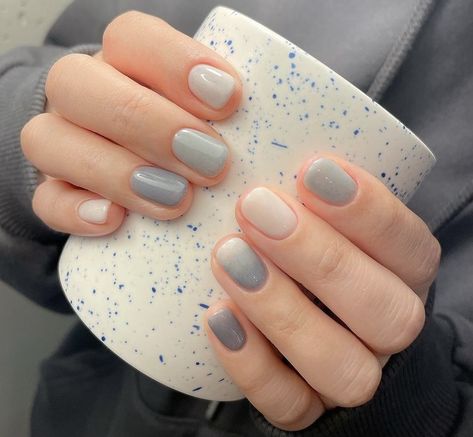 Short Nail Inspo Dip Powder, Nail Pastel Colors, Short Neutral Nails Gel, Short Nails Ideas Simple, Short Nails Design, Nails Shellac, Classic Nail, Minimal Nails Art, Stunning Nail Designs