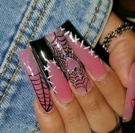 Cute Black And Pink Nails Ideas, Pink Goth Nails Grunge, Pink And Black Bat Nails, Red Pink Black Nails, Pink Web Nails, Black Pink Halloween Nails, Gothic Barbie Nails, Heart Web Nails, Gothic Birthday Nails