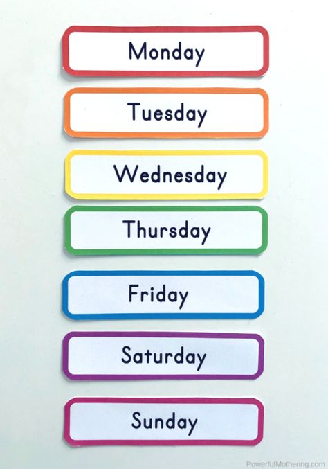 Printable cards or labels for the Day Of The Week. These can be used for games, labels, calendars, flash cards, and more! Perfect for homeschool, preschool or kindergarten classroom! #daysoftheweek #preschoolactivities #calendartime Labels For Preschool Classroom, Days Of The Week Printables Preschool, Kindergarten Days Of The Week Printable, English Flash Cards, Preschool Charts Printable, Preschool Days Of The Week Printables, Learning Games For Kindergarten, English Charts For Classroom, How To Make Flash Cards