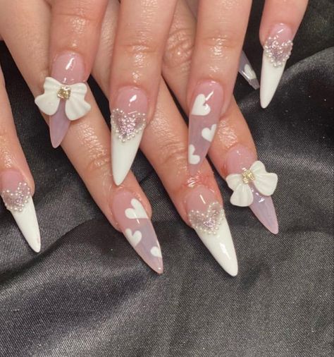 Bow Acrylic Nails, Nail Douyin, Nails Design Almond, Press On Nails Design, Nails White French, Fake Nails White, Long Almond Nails, Pink Nail Colors, Press On Nails Long