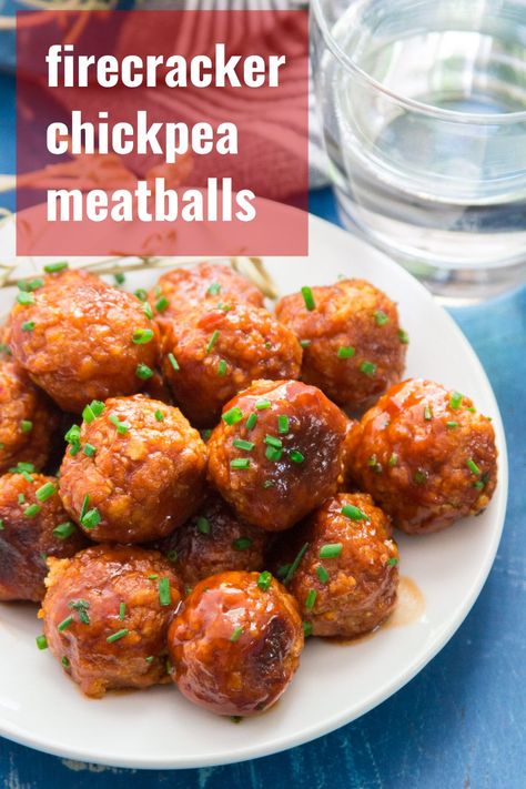 Vegetarian Hot Appetizers For Party, Veg Meatballs Recipe, Spicy Chick Peas Recipes, Plant Based Chickpea Recipes, Hot Vegetarian Meals, Hot Meat Appetizers, Things To Make With Chickpeas, Vegetarian Appetizers Recipes, Vegetarian Recipes Party