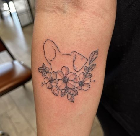 Blue Heeler Ears Tattoo, Pet Flower Tattoo, Dog Ears With Flowers Tattoo, Dog Ears Tattoo Ideas, Dog Birth Flower Tattoo, Dog Tattoos With Flowers, Dog Memorial Tattoos Fine Line, Paws And Flowers Tattoo, Dog Outline Tattoo With Flowers