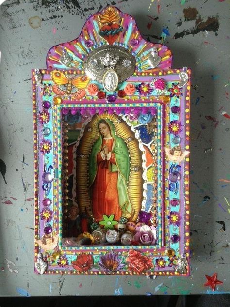 Mexican Altar, Mexican Folk Art Decor, Folk Art Decor, Pottery Dishes, Mexican Folk Art, Sacred Heart, Folk Art, Art Decor, Google Search