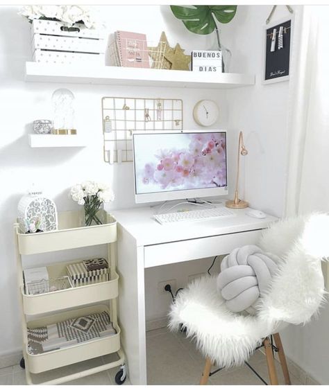 Ikea Small Desk Ideas, Feminine Home Offices, Deco Studio, Kids Bedroom Inspiration, Desk Inspiration, Dorm Room Inspiration, Office Room Decor, Kids Interior Room, Study Room Decor