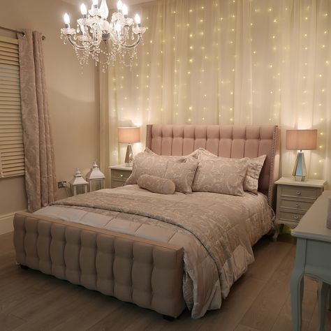 Curtain Fairy Lights Bedroom Wall, Wall Lights Curtain, Fairy Lights With Curtains Bedroom, Curtains With Lights Bedroom, Curtain Lights Bedroom Ideas Wall, Bedroom Curtain Light Ideas, Curtains On Bedroom Wall, Fairy Light In Bedroom, Curtain Lights Bedroom Wall