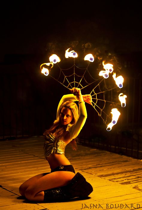 Fire Poi, Circus Aesthetic, Fire Fans, Connie Springer, Fire Dancer, Fire Photography, Flow Arts, Fantasias Halloween, Party Entertainment