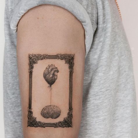 Ghinko on Instagram: “🧠 Hold me down & Tie me up🎈aka Ego 💓 A tattoo representing the balance of our id(our instinctual desires) and superego (our critical…” Ornate Frame Tattoo, Psych Tattoo, Sound Wave Tattoo, Sleeve Reference, Anatomical Tattoos, Ways To Express Love, Brain Balance, Brain Tattoo, Nurse Tattoo