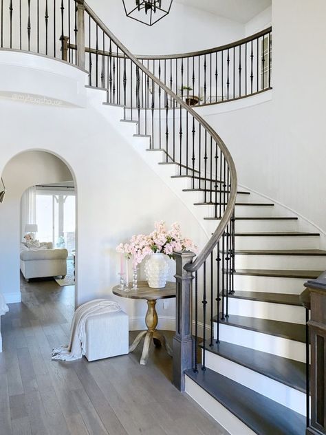 Curved Staircase Foyer, Wall Decor Foyer, Foyer Paint, Foyer Wall Decor, Foyer Wall, Mudroom Flooring, My Texas House, Entry Stairs, Foyer Rug